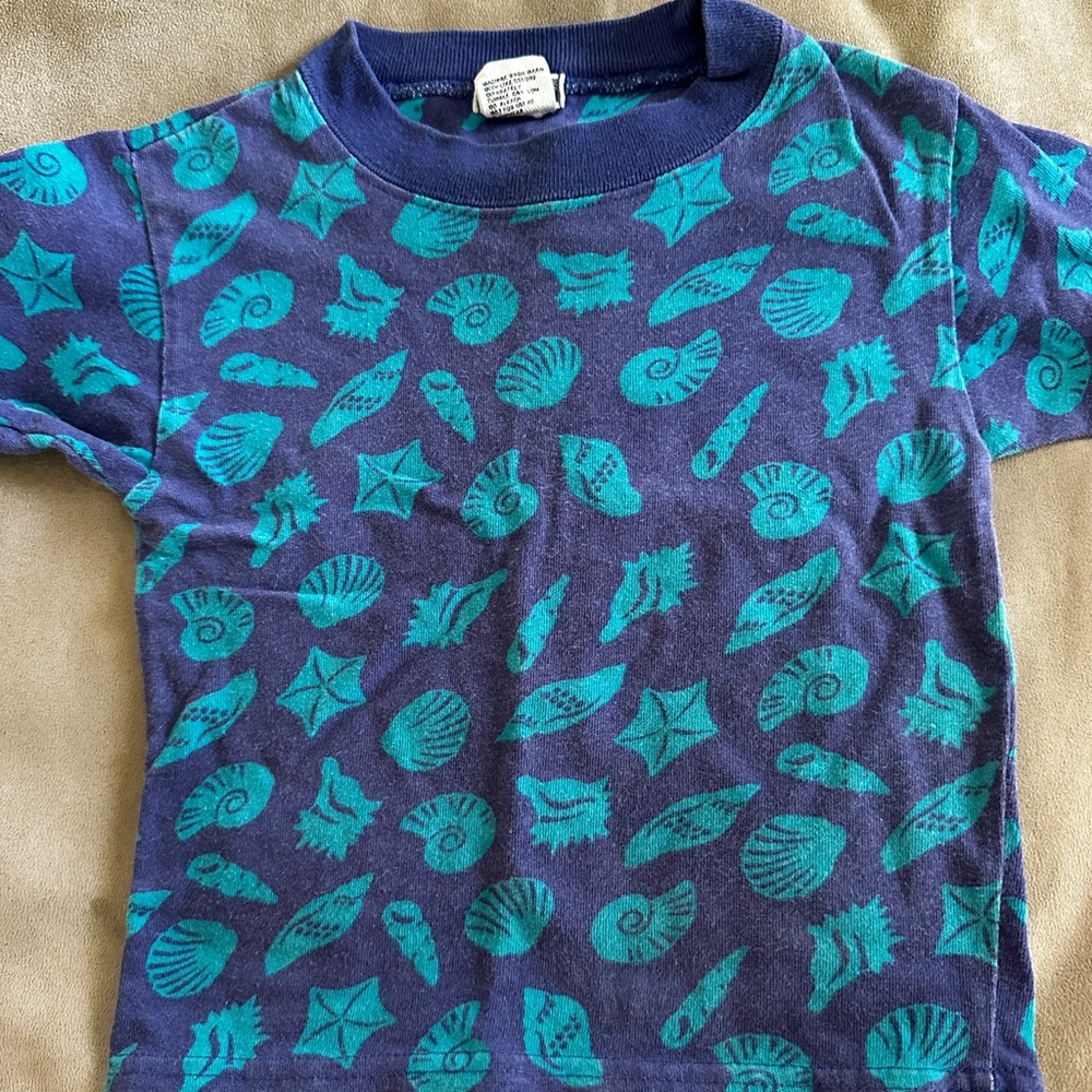 Vintage GAP Kids Purple and Turquoise Seashell Beach Tee Size 18-24 months